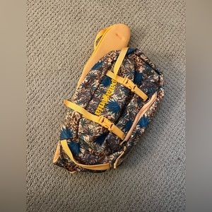 Patagonia Atom Sling Backpack